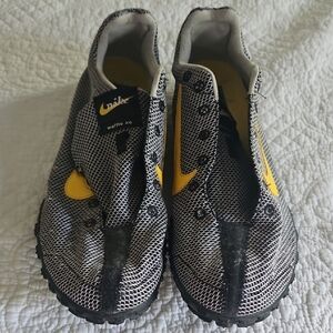 Nike Waffle XC Shoes in Black and Yellow